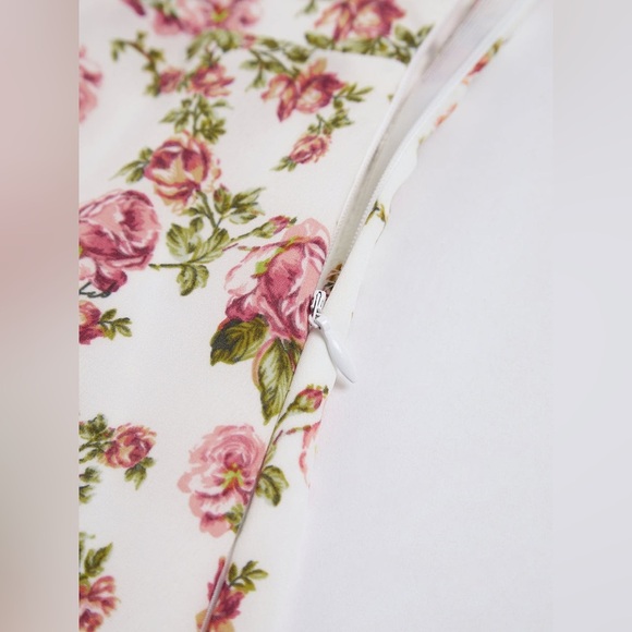 Commense Rosebud Floral Midi Sundress - Picture 7 of 7